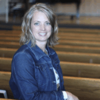 Photo of Elaine VanLaare